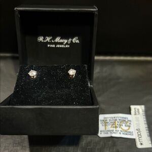 14KY Natural Diamond 1/2 CTTW  Stud Earrings